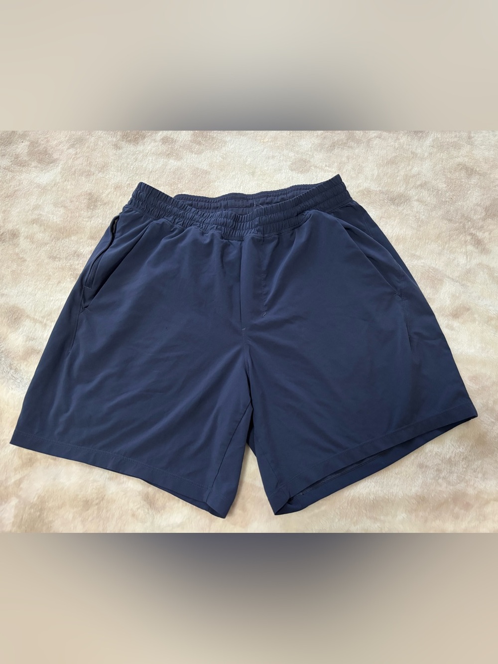 Lululemon Men's Navy Performance Athletic Shorts M